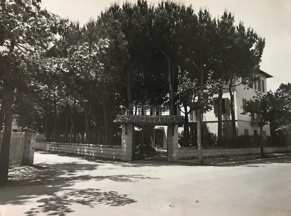 Hotel La Pineta Al Mare Forte dei Marmi Eksteriør billede