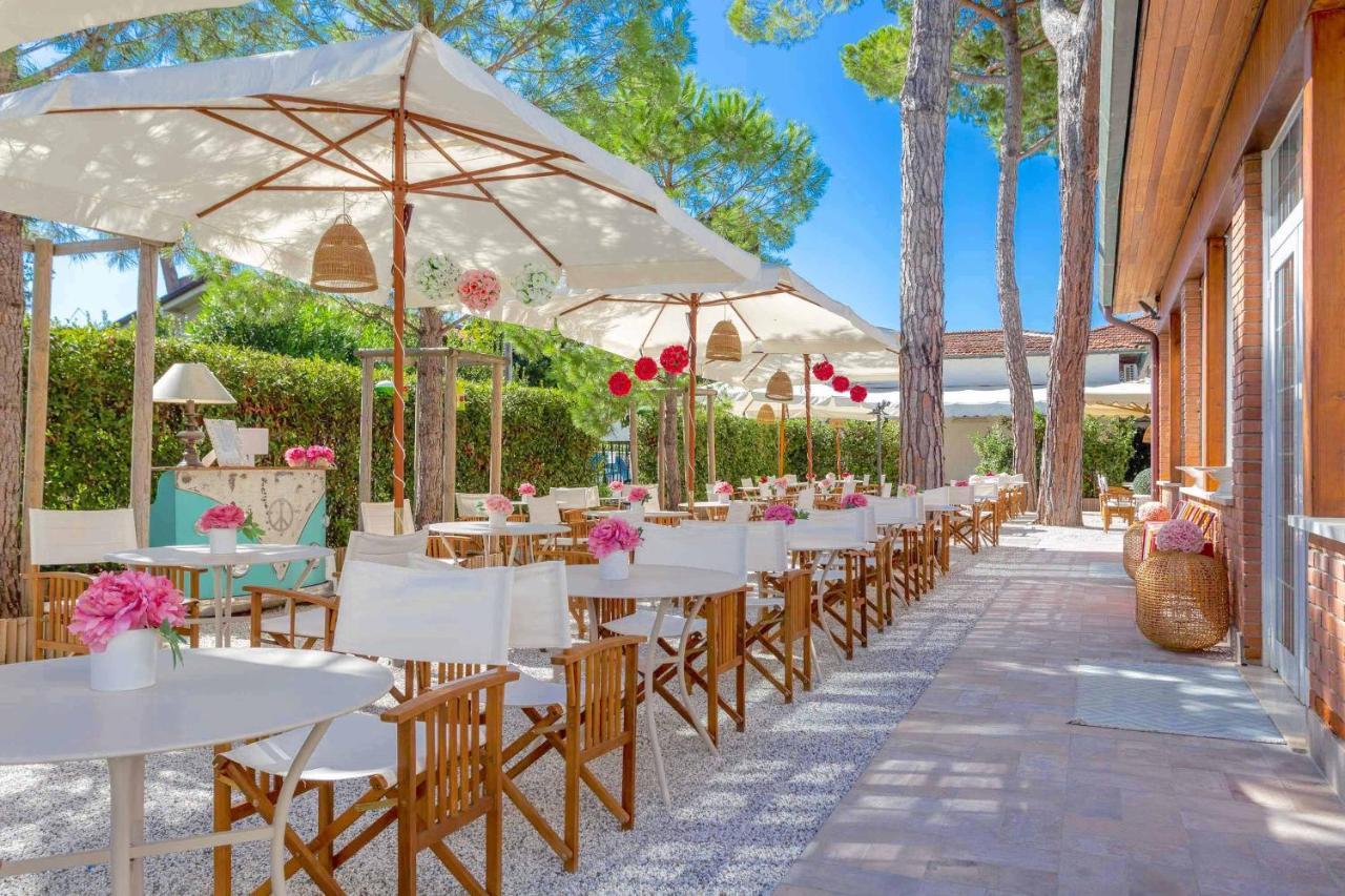 Hotel La Pineta Al Mare Forte dei Marmi Eksteriør billede